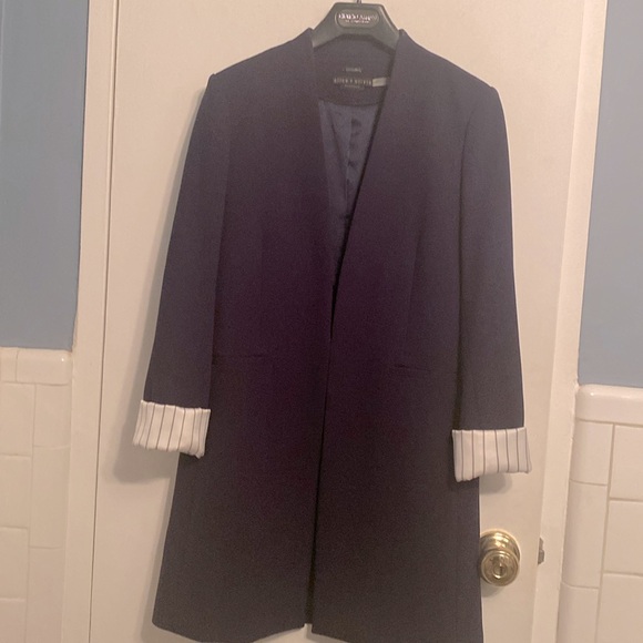 Perfect condition Alice & Olivia Simpson long sapphire blue blazer w/ silk cuffs - Picture 4 of 15